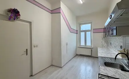 Pronájem bytu 2+1 68 m², 26. dubna, Cheb