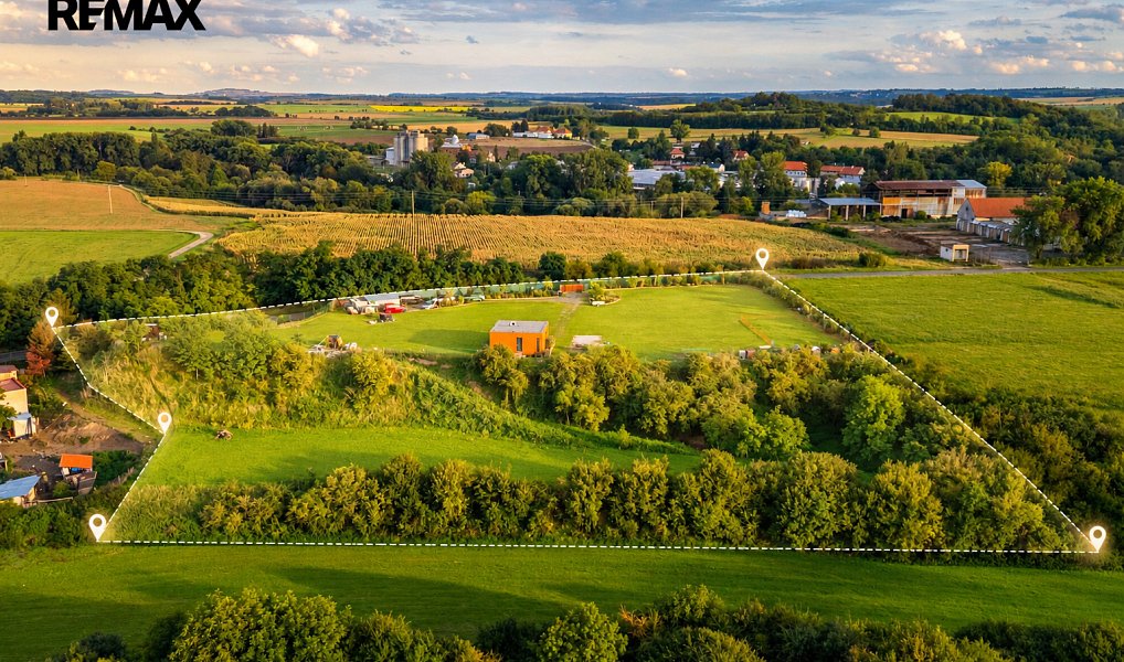 Prodej stavebního pozemku 10 431 m², Kouřim – náhled fotky 3