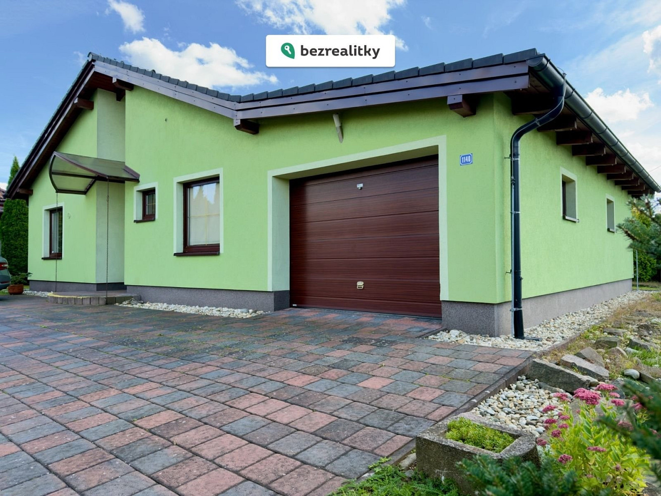 Prodej domu 113 m² s pozemkem 923 m²