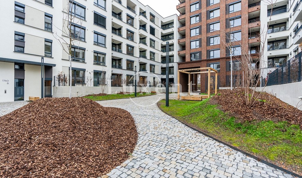 Pronájem bytu 2+kk 61 m², Praha – náhled fotky 15