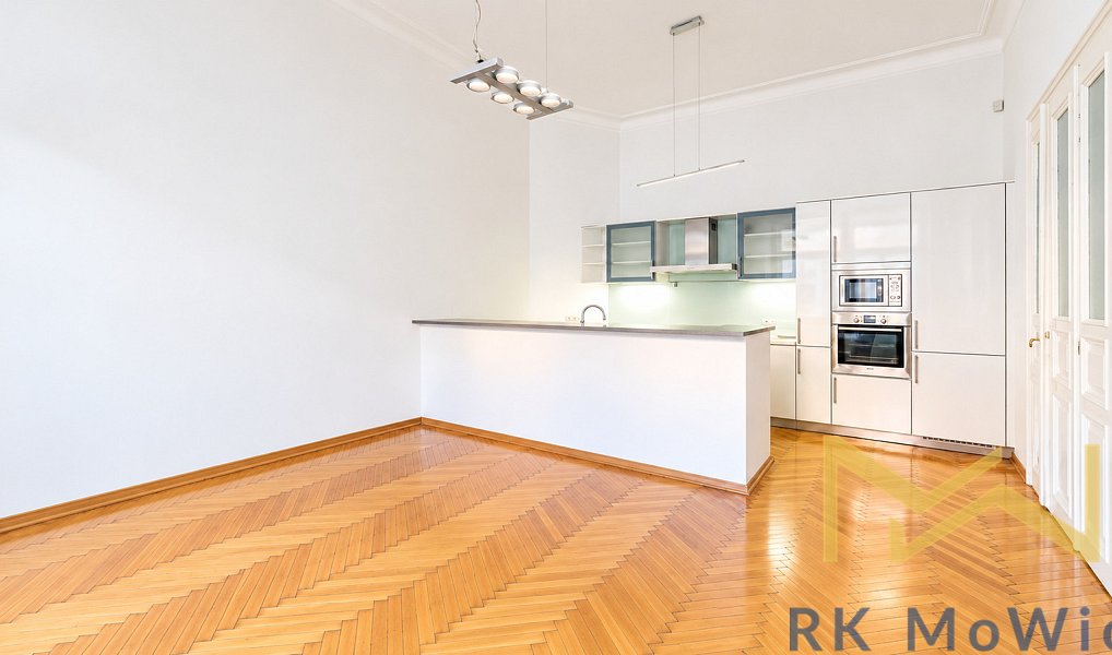 Pronájem bytu 3+kk 130 m², Praha – fotka 1 z 12