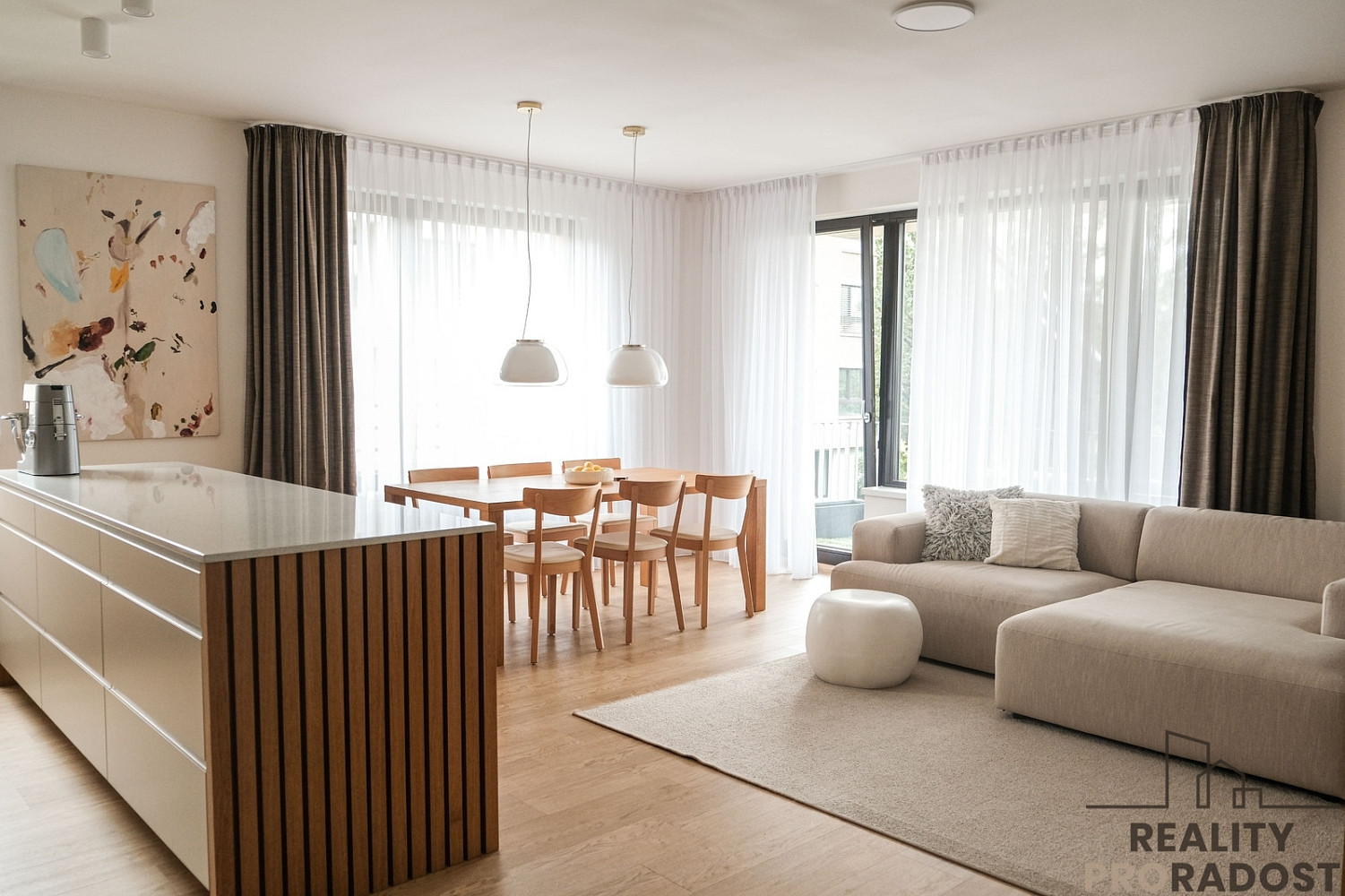Pronájem bytu 3+kk 86 m²