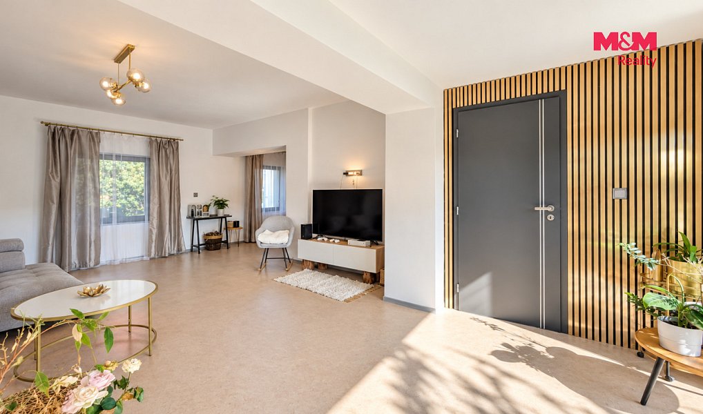 Prodej domu 165 m² s pozemkem 3 500 m², Kropáčova Vrutice – náhled fotky 10