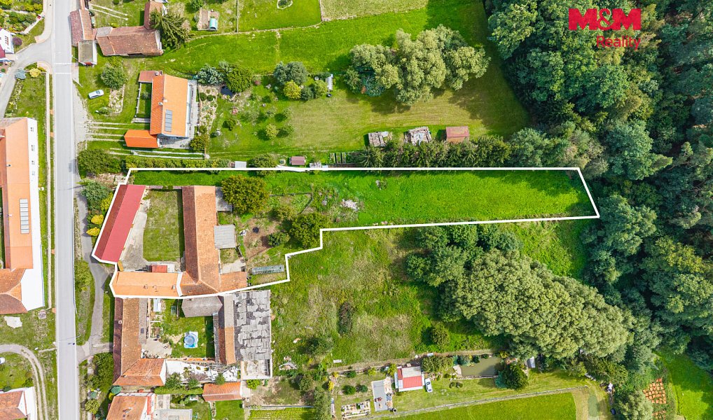 Prodej domu 236 m² s pozemkem 3 986 m², Březnice – náhled fotky 3