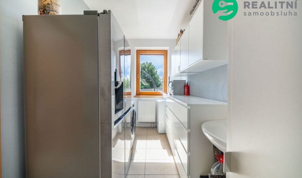 Prodej domu 257 m² s pozemkem 1 726 m², Tasovice – náhled fotky 10