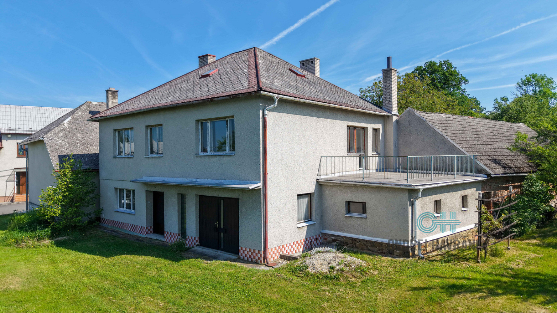 Prodej domu 330 m² s pozemkem 7 213 m²