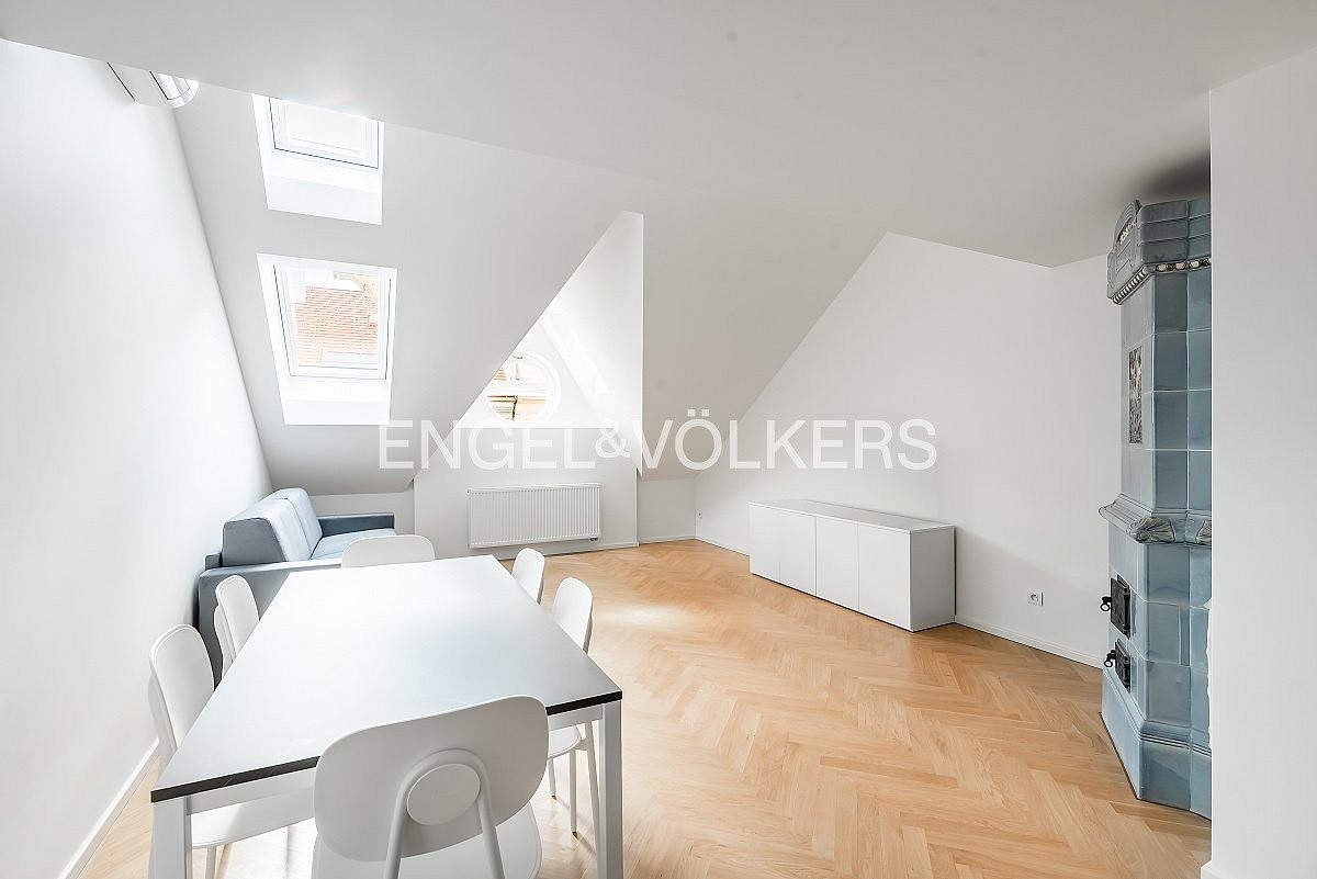 Pronájem bytu 4+kk 118 m²