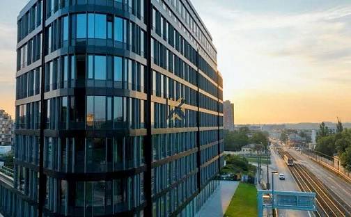 Pronájem kanceláře 700 m², Vinohradská, Praha 10 - Vinohrady, okres Praha