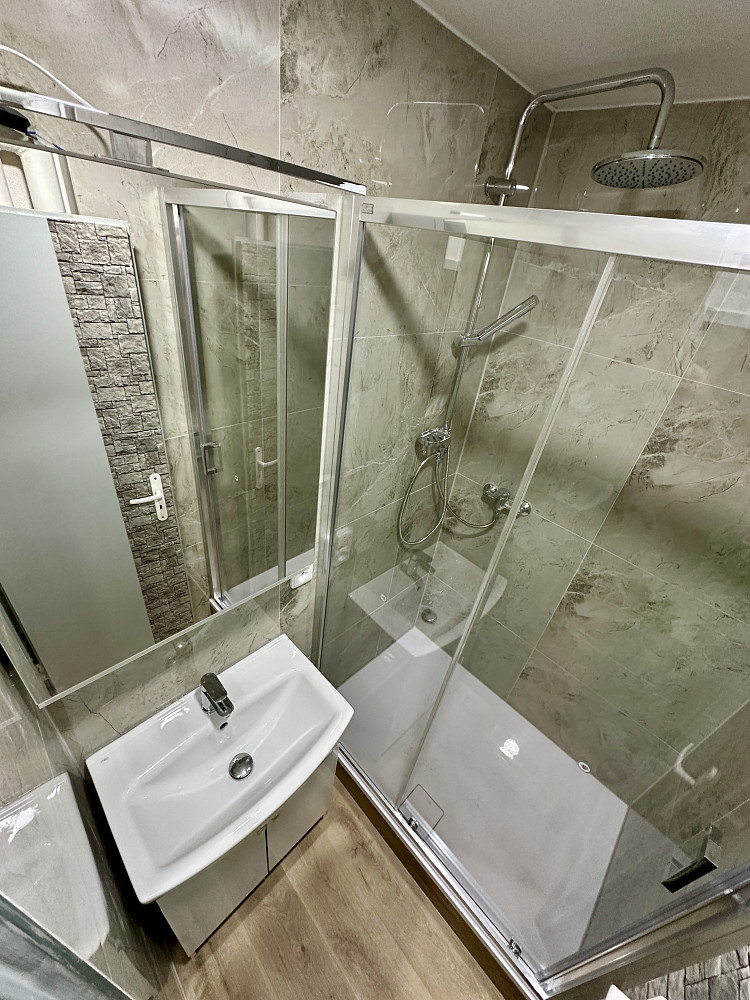 Pronájem bytu 2+kk 37 m² — photo 2