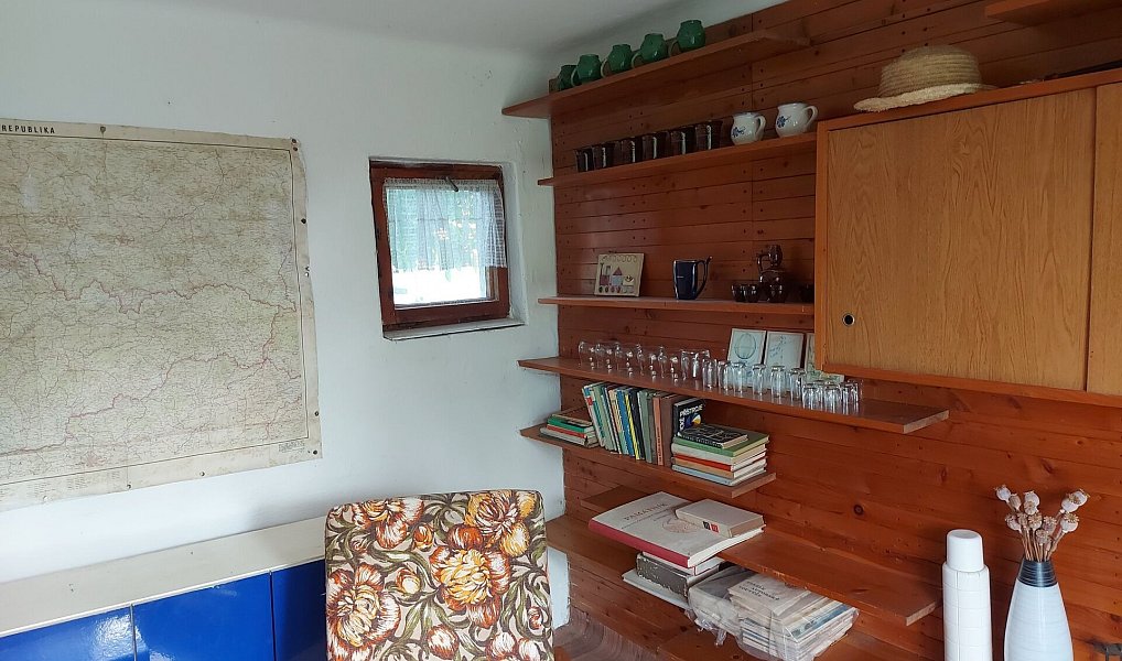Prodej zahrady 452 m², Louny – náhled fotky 12
