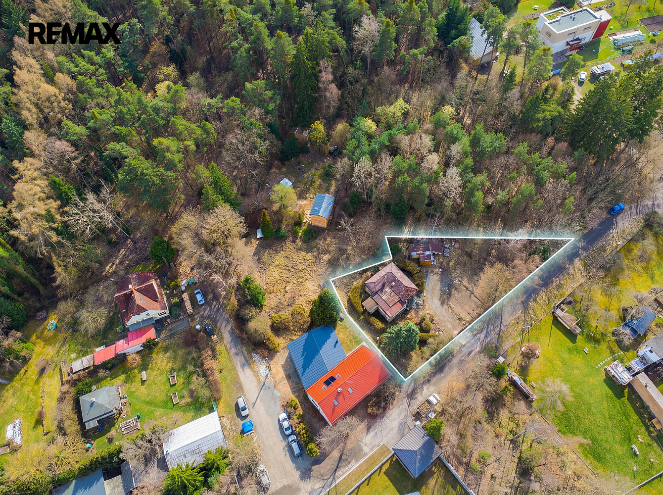 Prodej stavebního pozemku 1 079 m² – pohled 6