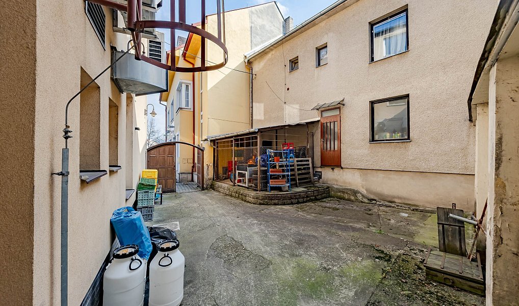 Prodej obchodních prostor 440 m², Bojkovice – náhled fotky 37
