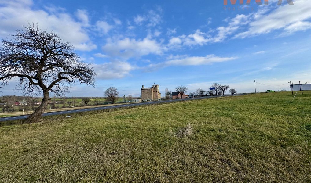 Prodej stavebního pozemku 1 244 m², Březno – náhled fotky 17