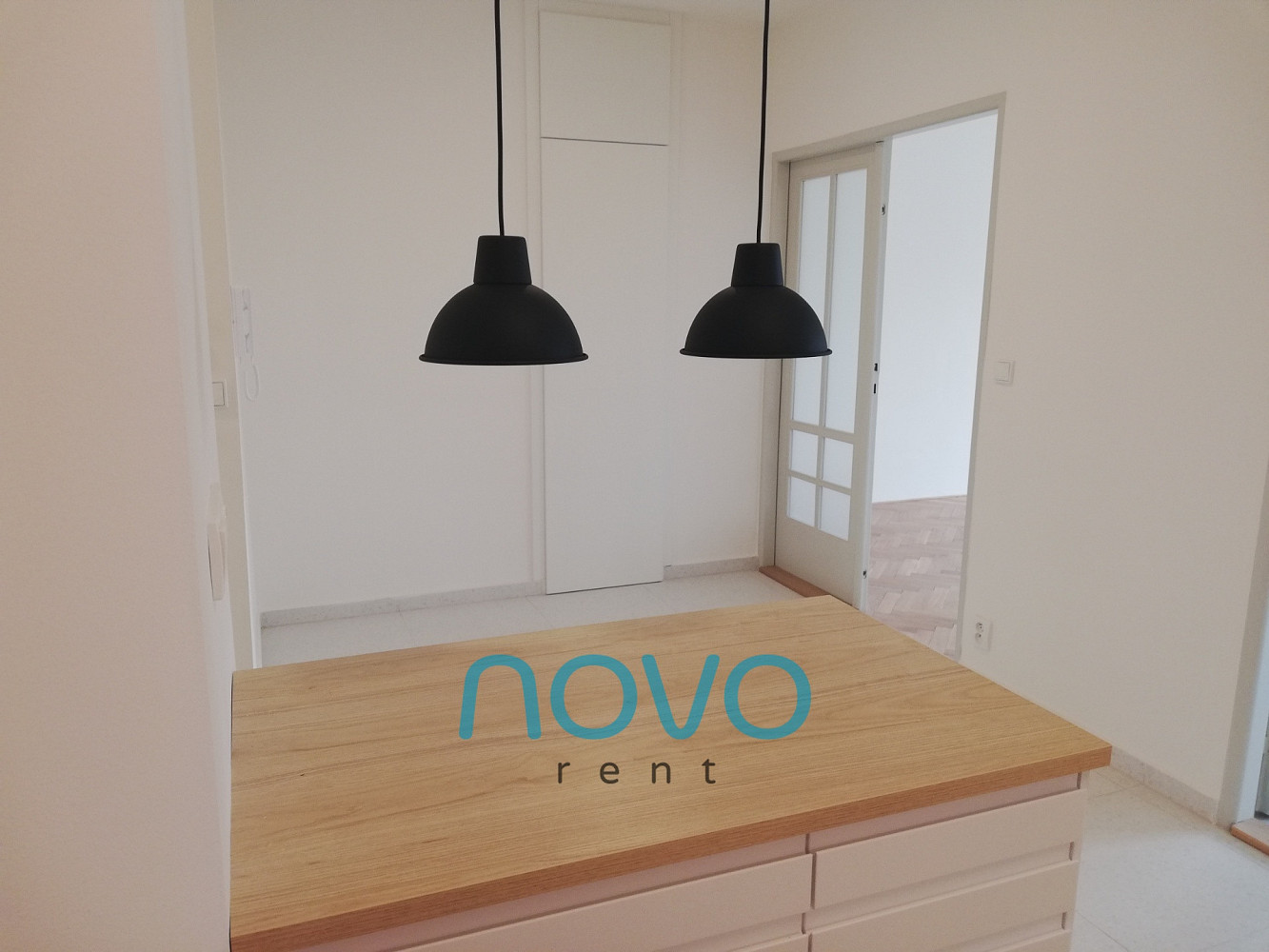 Pronájem bytu 3+kk 79 m² — photo 3