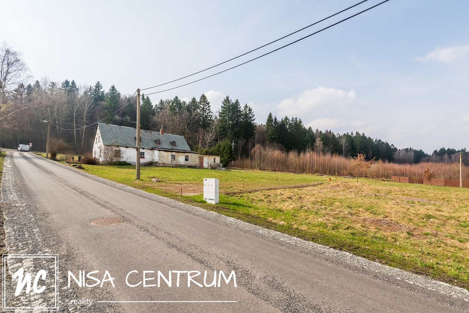 Prodej stavebního pozemku 727 m² – pohled 3
