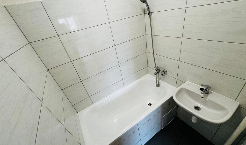 Pronájem bytu 2+1 55 m², Chodov – náhled fotky 6