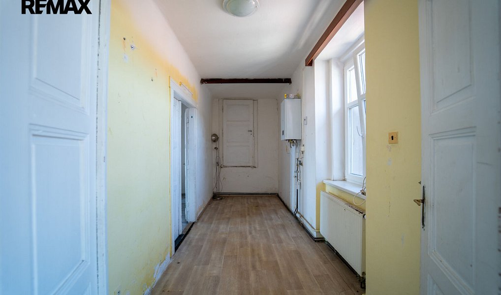 Prodej domu 500 m² s pozemkem 784 m², Svinaře – náhled fotky 19