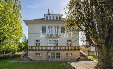 Prodej domu 726 m² s pozemkem 945 m², Heineho, Praha 6 - Bubeneč