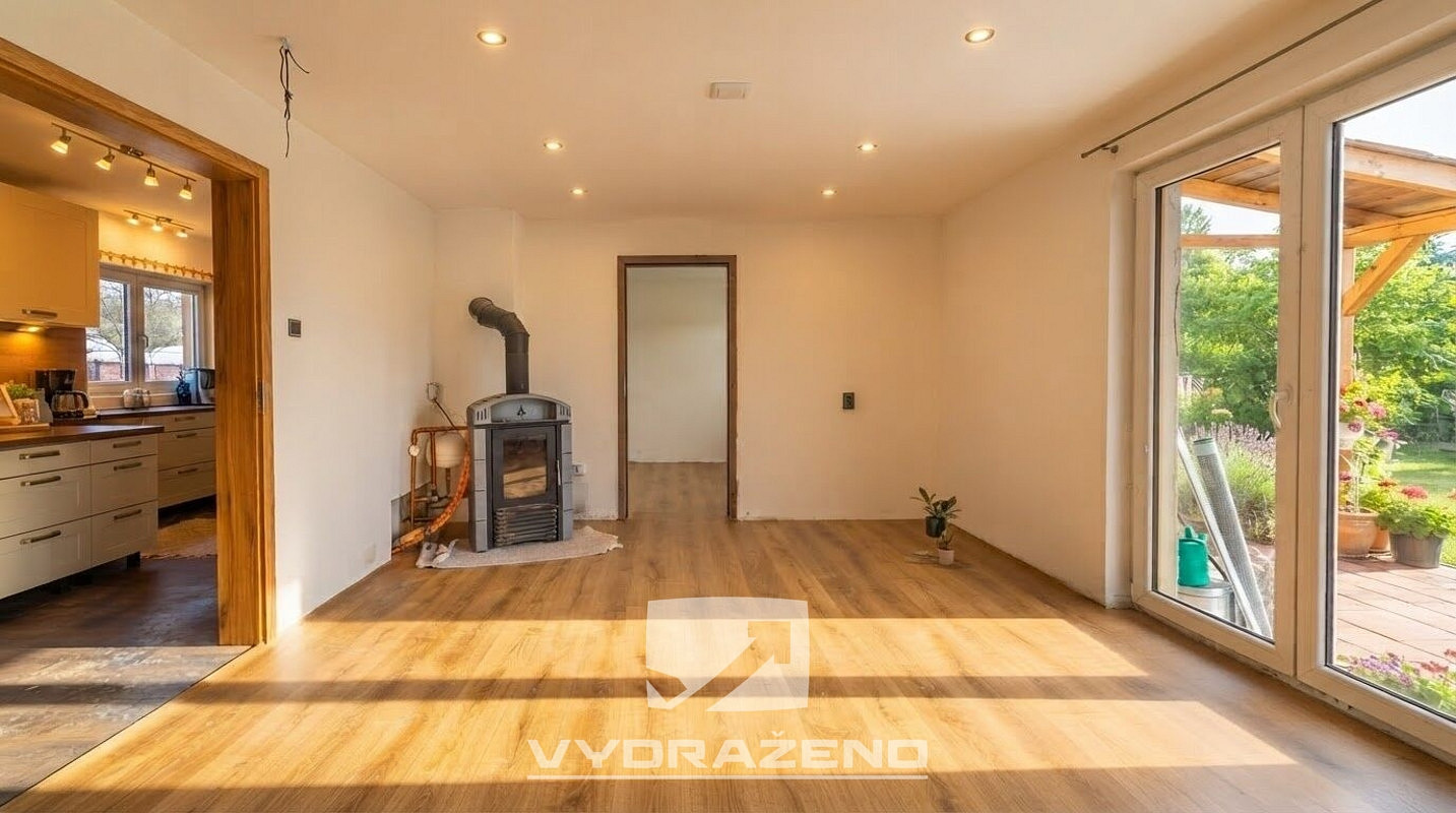 Prodej domu 95 m² s pozemkem 631 m² — photo 2