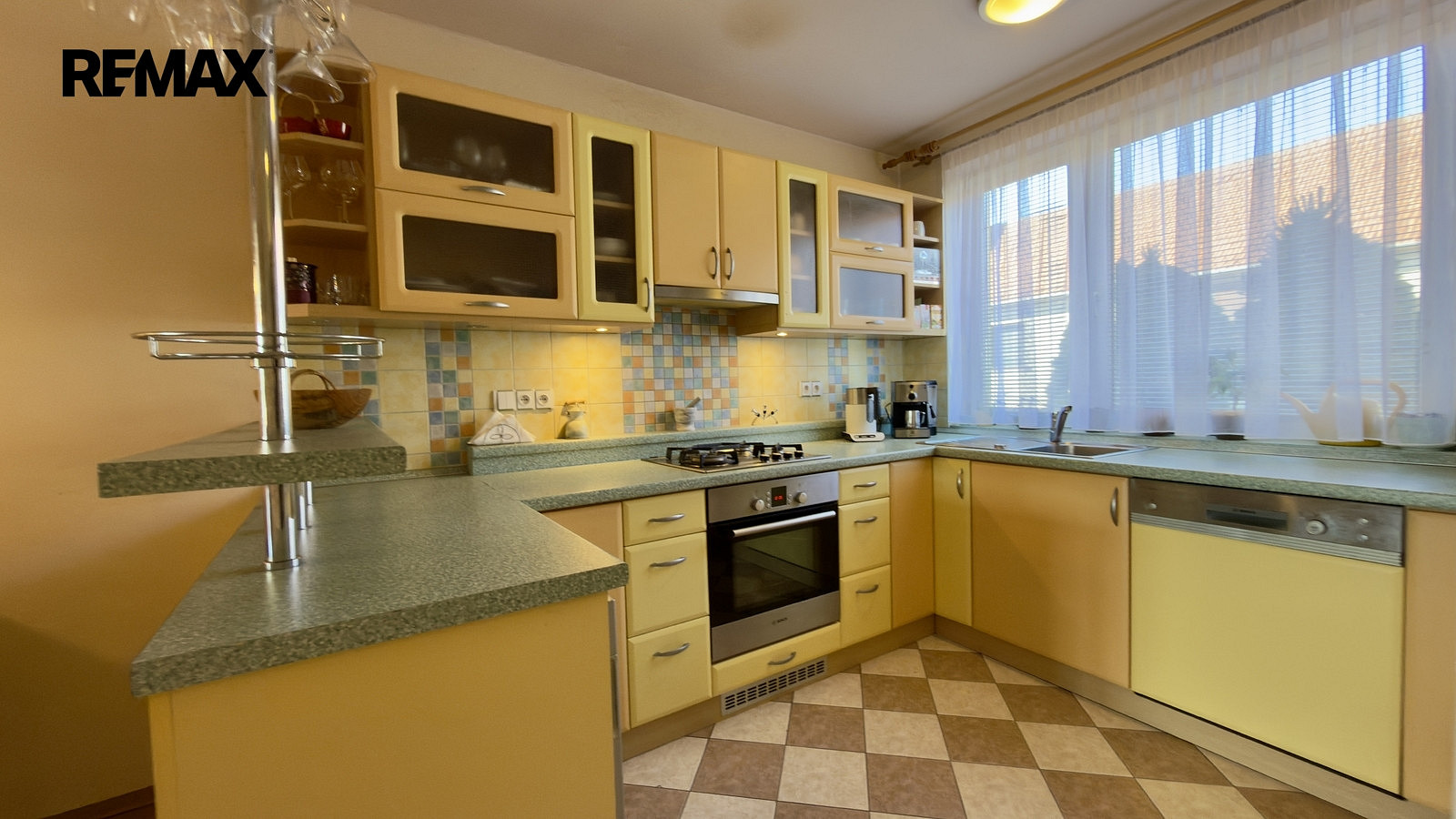 Prodej domu 90 m² s pozemkem 92 m² — photo 2