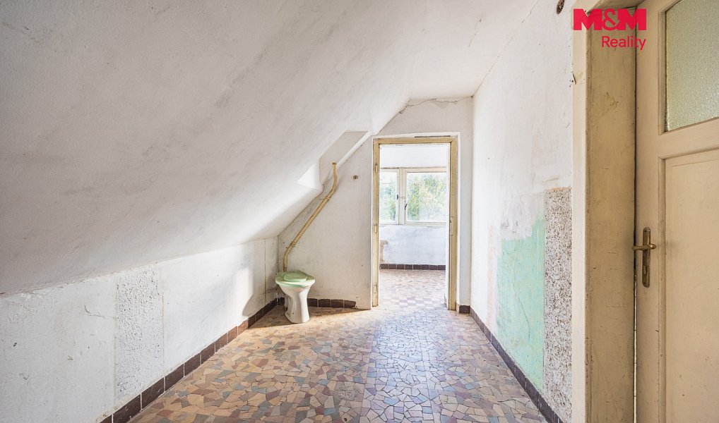 Prodej domu 140 m² s pozemkem 855 m², Červený Kostelec – náhled fotky 12