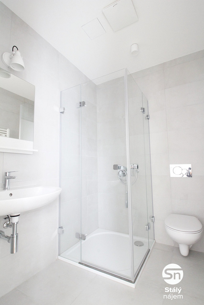 Pronájem bytu 2+kk 38 m² – pohled 6