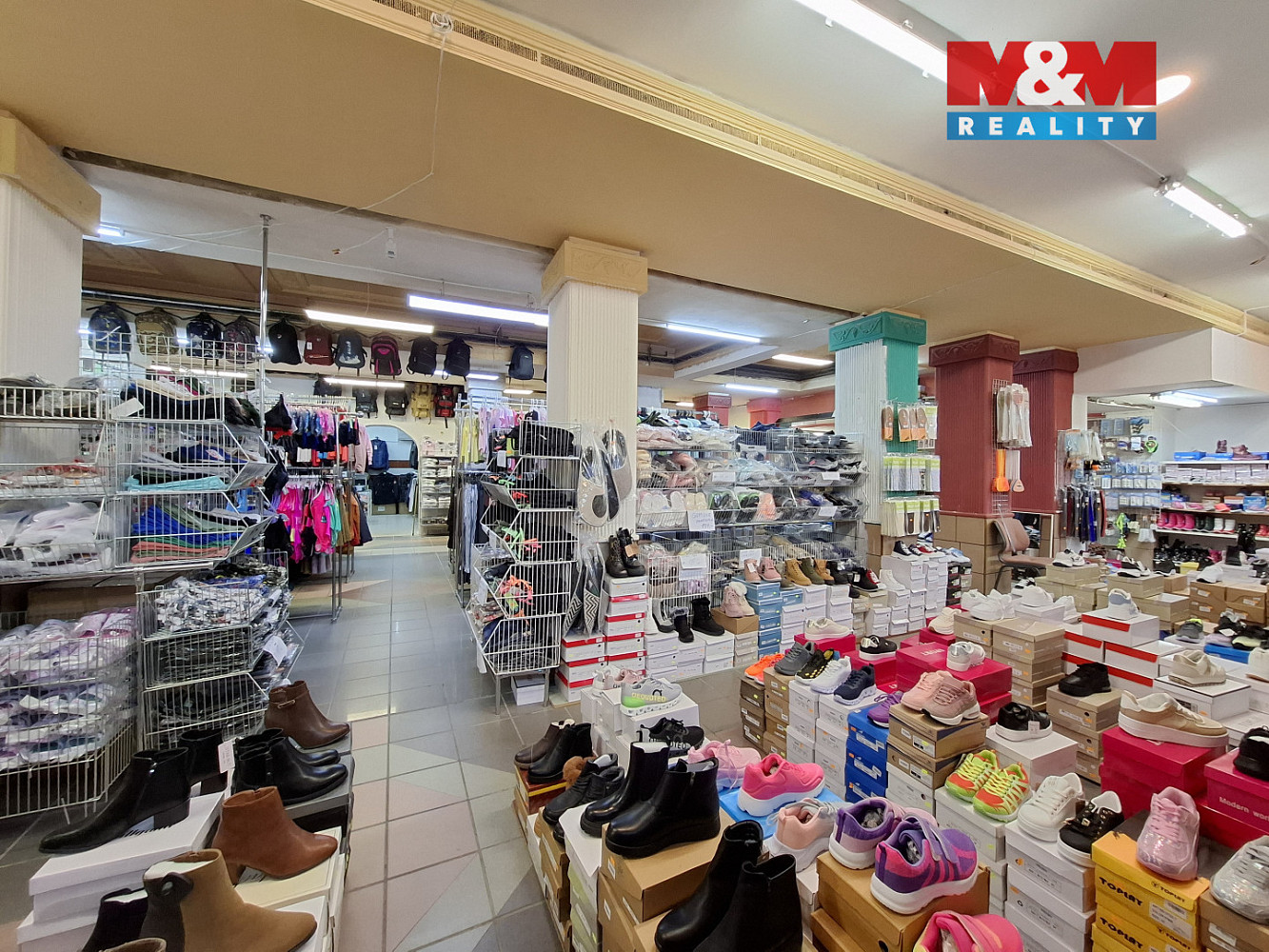 Pronájem obchodních prostor 600 m² — photo 3
