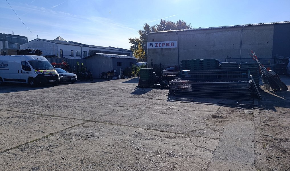 Pronájem výrobních prostor 291 m², Brno – náhled fotky 9
