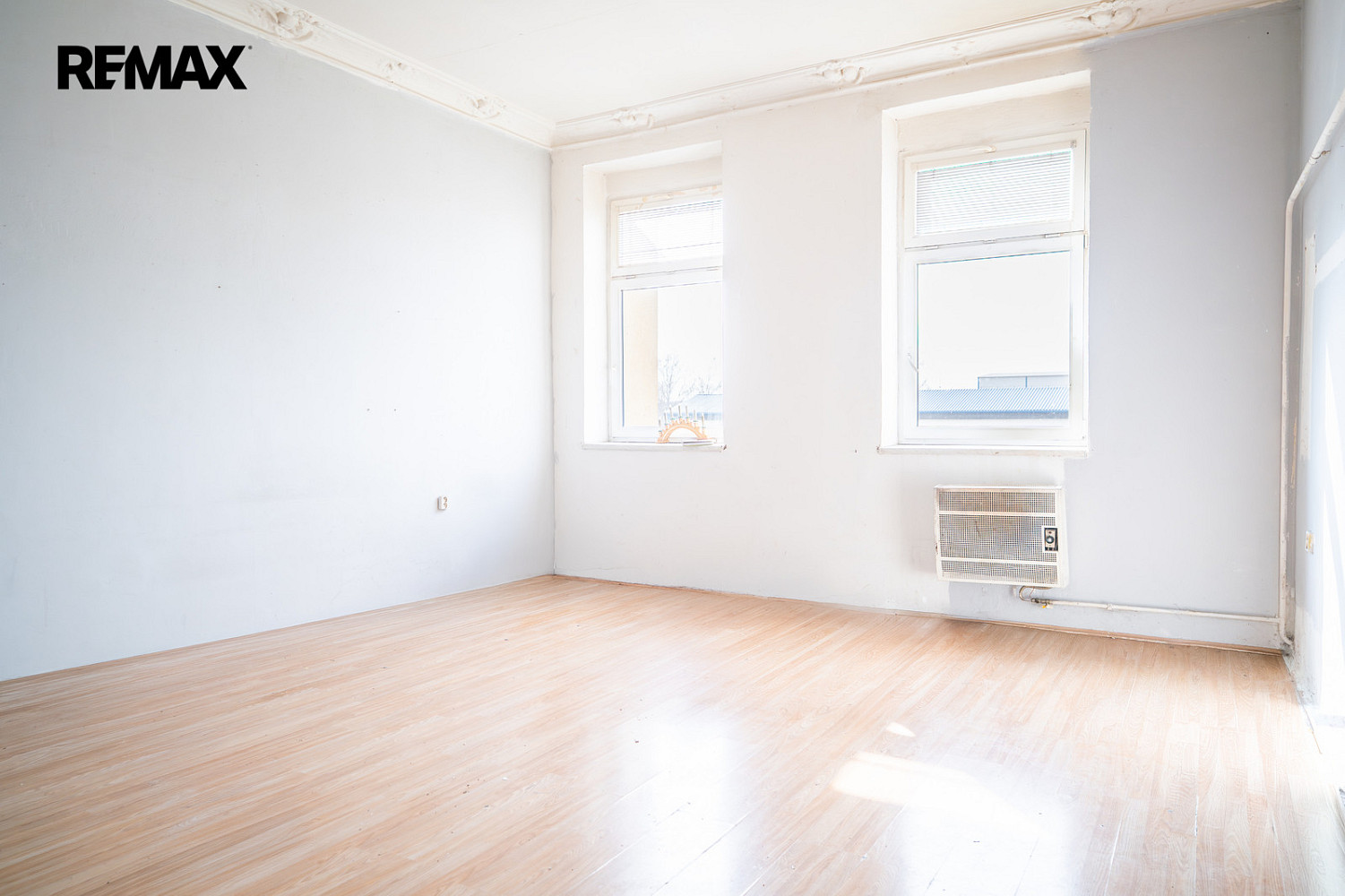 Prodej nájemního domu, činžáku 590 m² – další