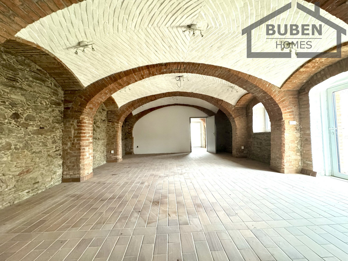 Prodej domu 790 m² s pozemkem 3 107 m² – fotografie 5