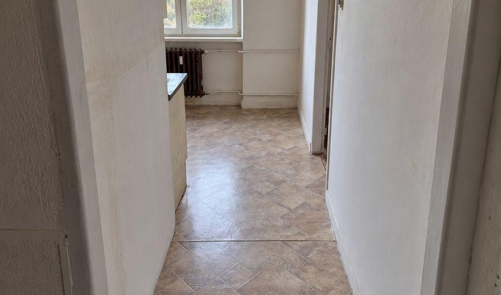 Prodej bytu 2+1 50 m², Jirkov – náhled fotky 4