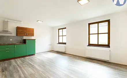 Pronájem bytu 1+kk 35 m², Komenského, Husinec, okres Prachatice