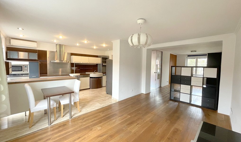 Pronájem bytu 2+1 64 m², Praha – náhled fotky 2