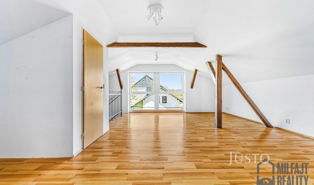 Prodej domu 145 m² s pozemkem 360 m², Vlastibořice – náhled fotky 11