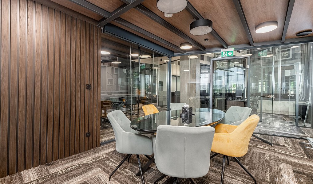 Pronájem kanceláře 177 m², Praha – náhled fotky 4
