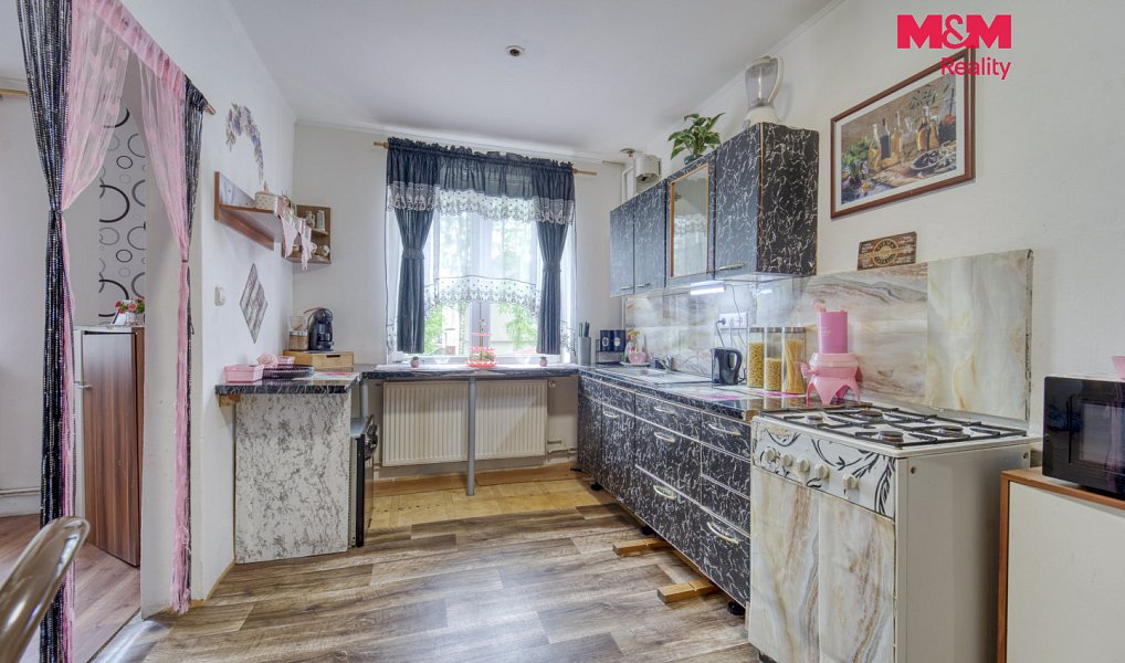 Prodej bytu 2+1 88 m², Teplá – náhled fotky 4