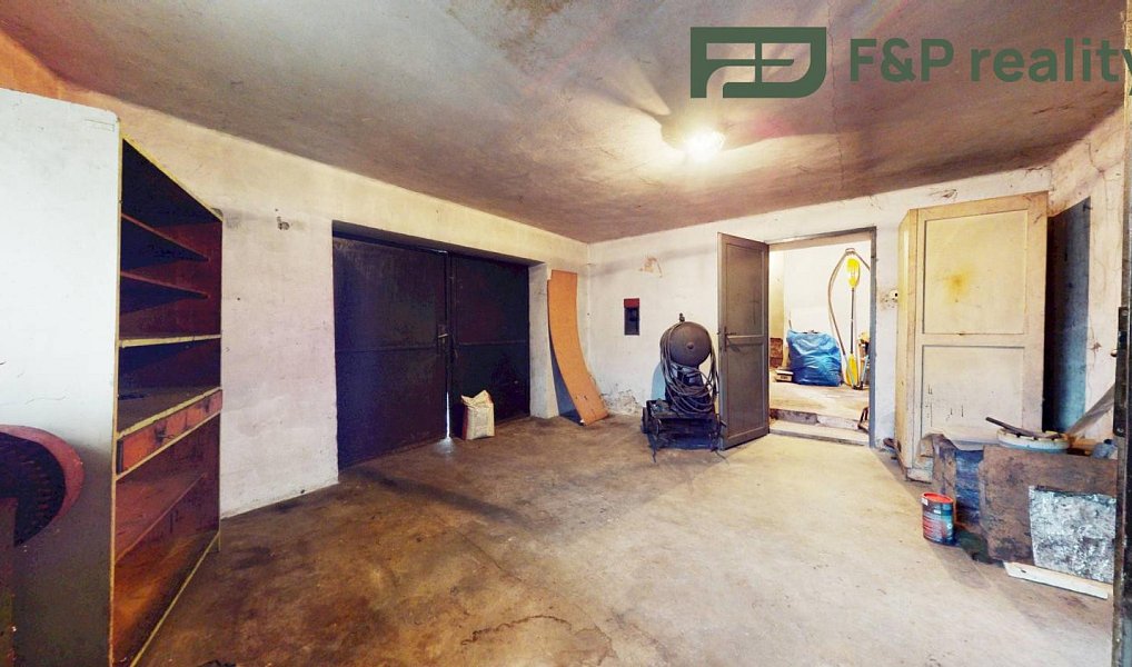 Prodej domu 197 m² s pozemkem 441 m², Strašice – náhled fotky 22