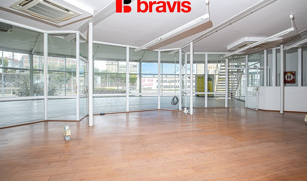 Prodej obchodních prostor 600 m², Brno – náhled fotky 2