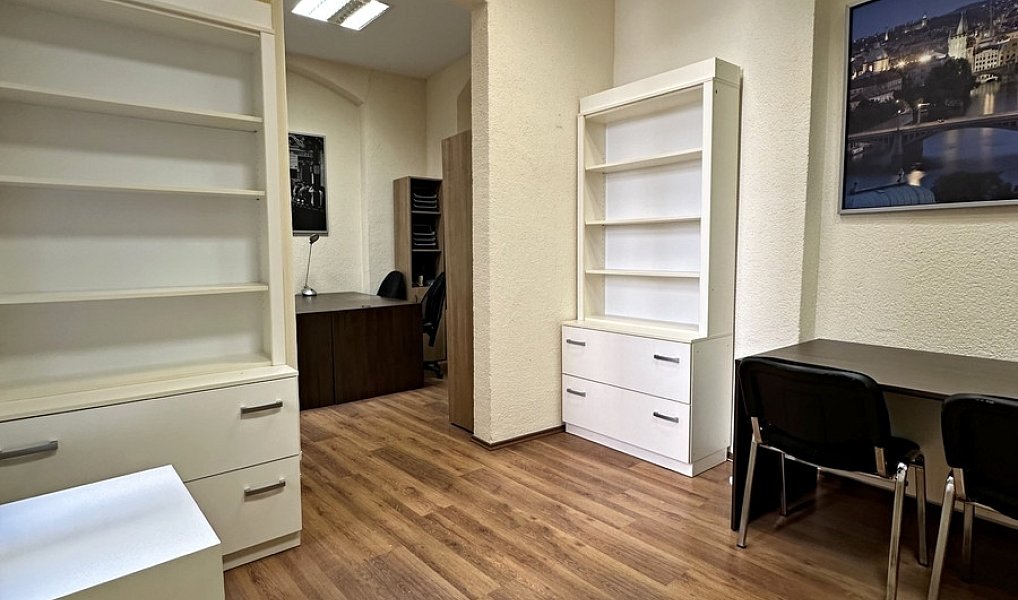 Prodej kanceláře 47 m², Karlovy Vary – náhled fotky 4