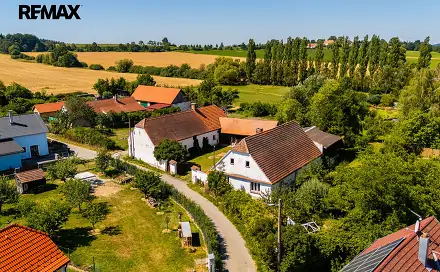 Prodej domu 90 m² s pozemkem 757 m², Dolní Bukovsko - Bzí, okres České Budějovice
