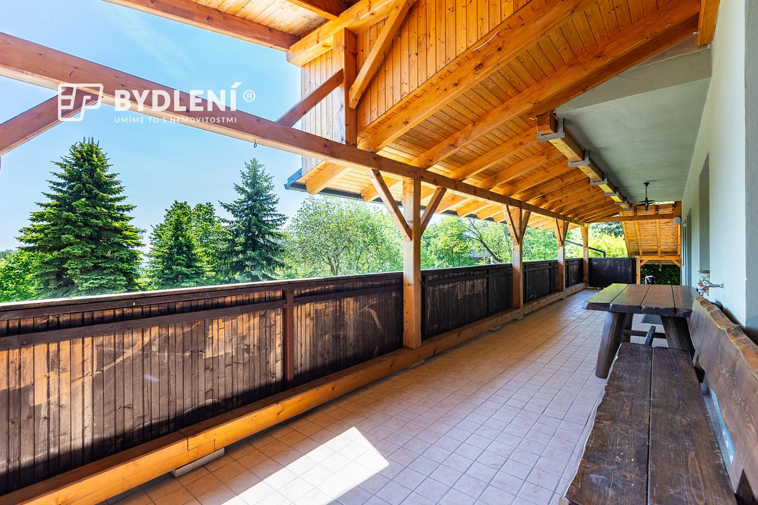 Prodej domu 1 631 m² s pozemkem 2 331 m² — photo 4