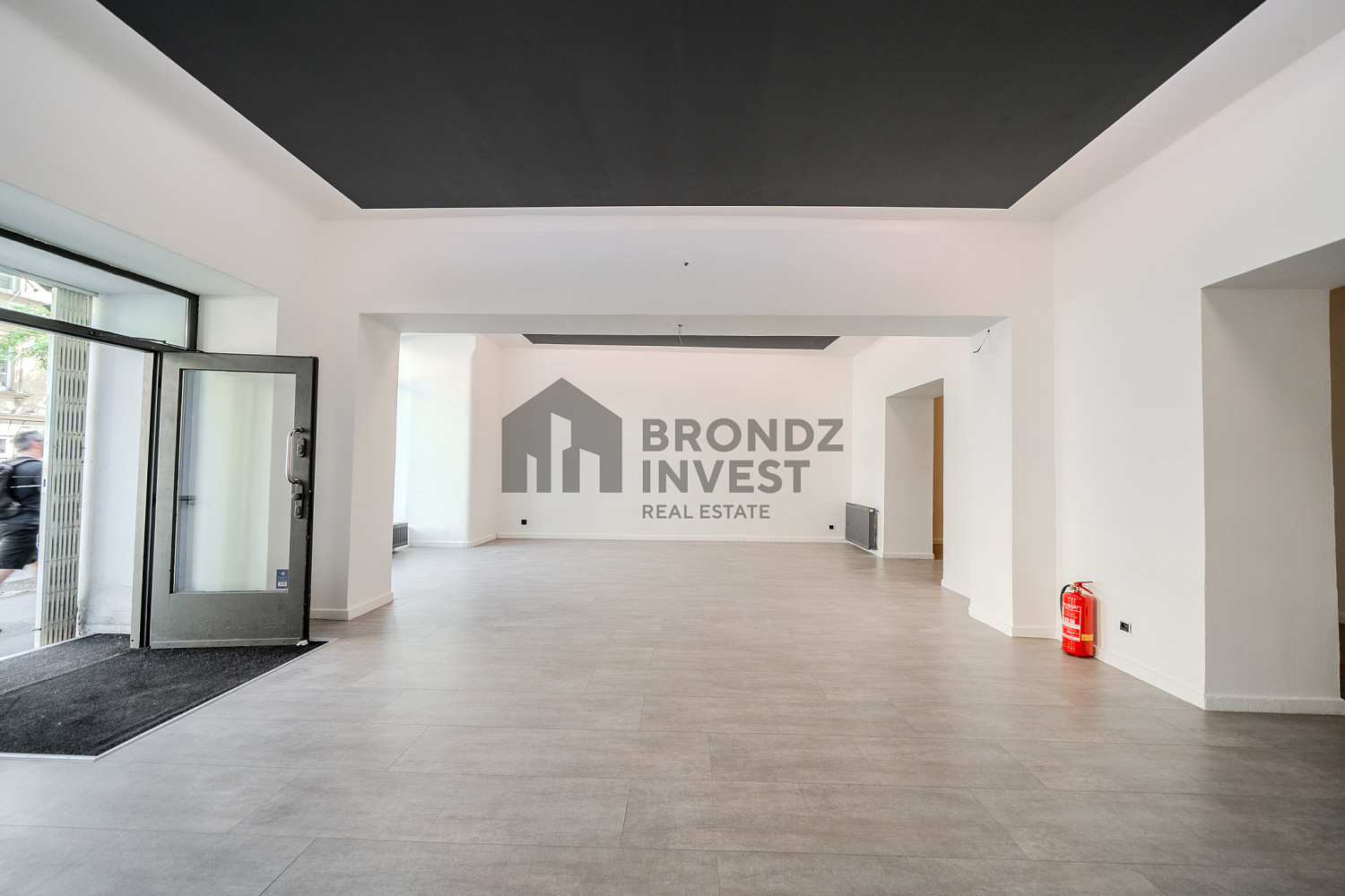Pronájem obchodních prostor 253 m² – fotografie 3