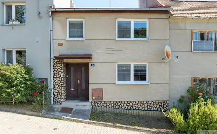 Prodej domu 154 m² s pozemkem 602 m², Slatinky, okres Prostějov