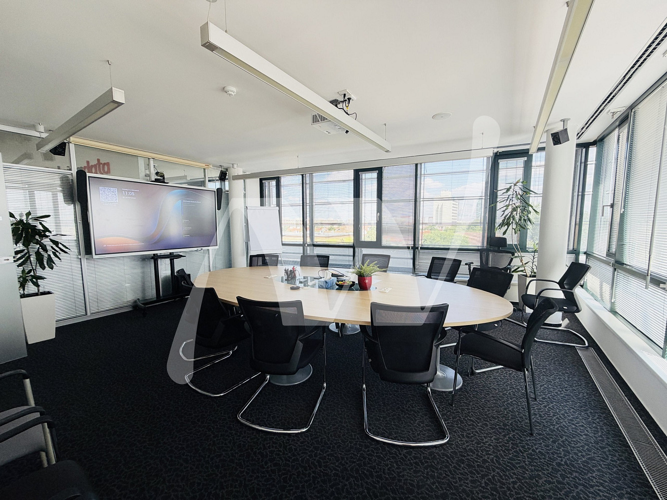 Pronájem kanceláře 707 m² — photo 4