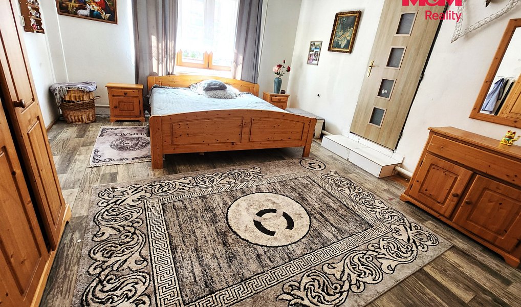 Prodej domu 208 m² s pozemkem 253 m², Jimlín – náhled fotky 2