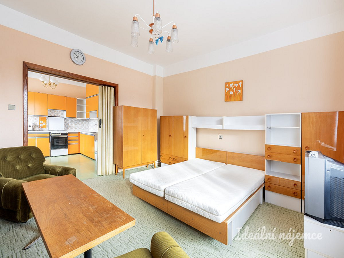 Pronájem bytu 2+1 65 m² – fotografie 4