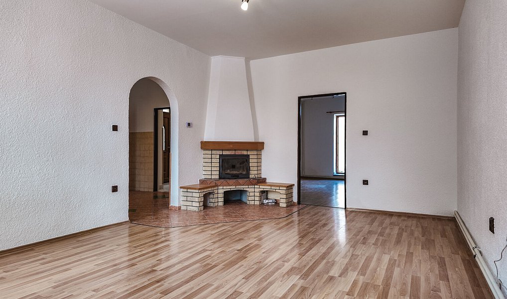 Prodej domu 140 m² s pozemkem 737 m², Polička – náhled fotky 3