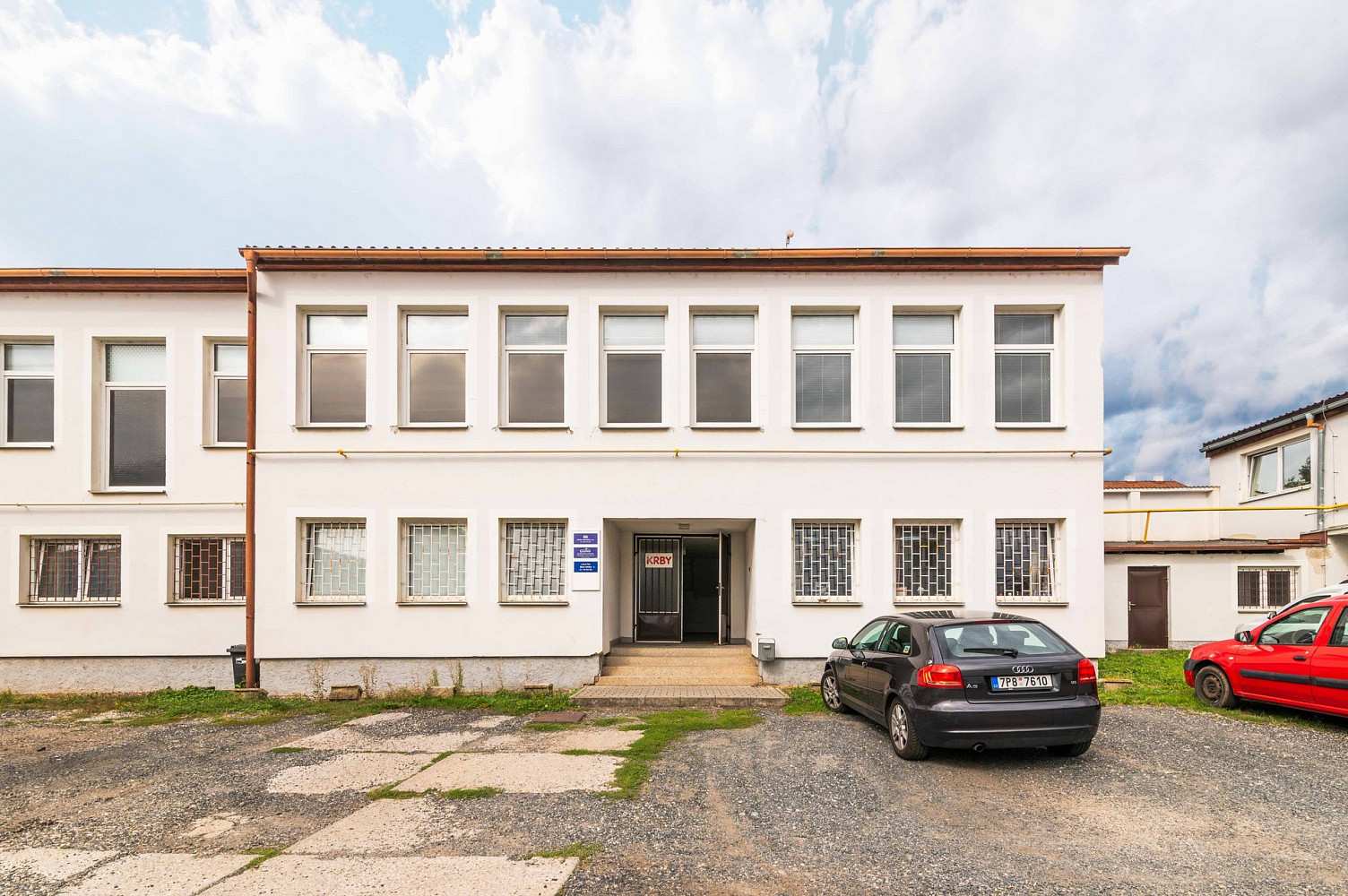 Pronájem kanceláře 38 m² – fotografie 2