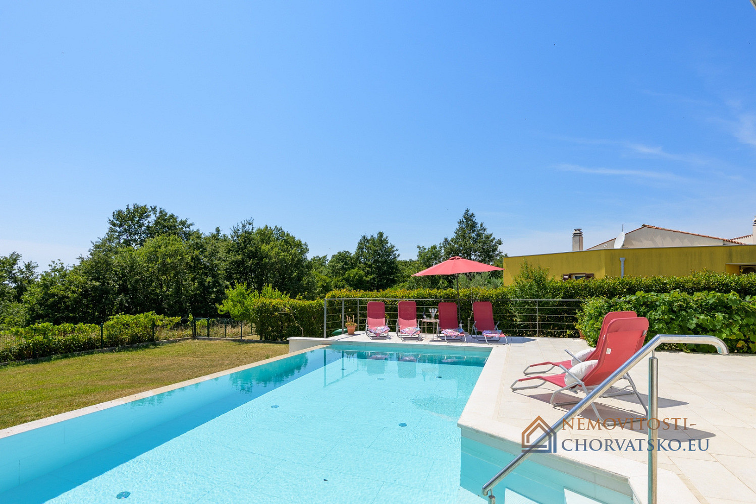 Prodej domu 180 m² s pozemkem 1 000 m² - Ansicht 6