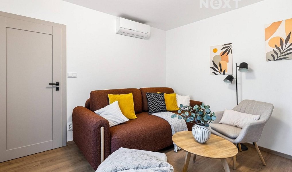 Prodej bytu 2+1 49 m², Kubova Huť – náhled fotky 3